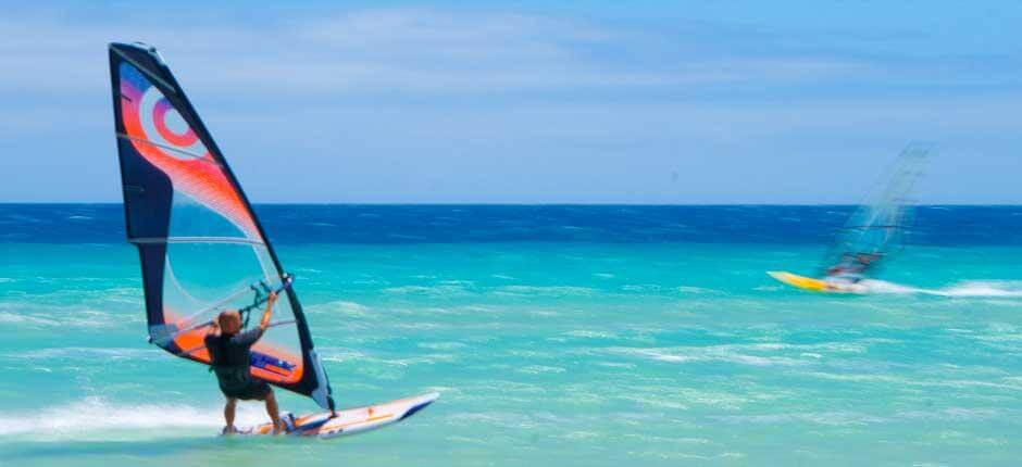 Windsurf à Flag Beach Corralejo Spots de windsurf de Fuerteventura