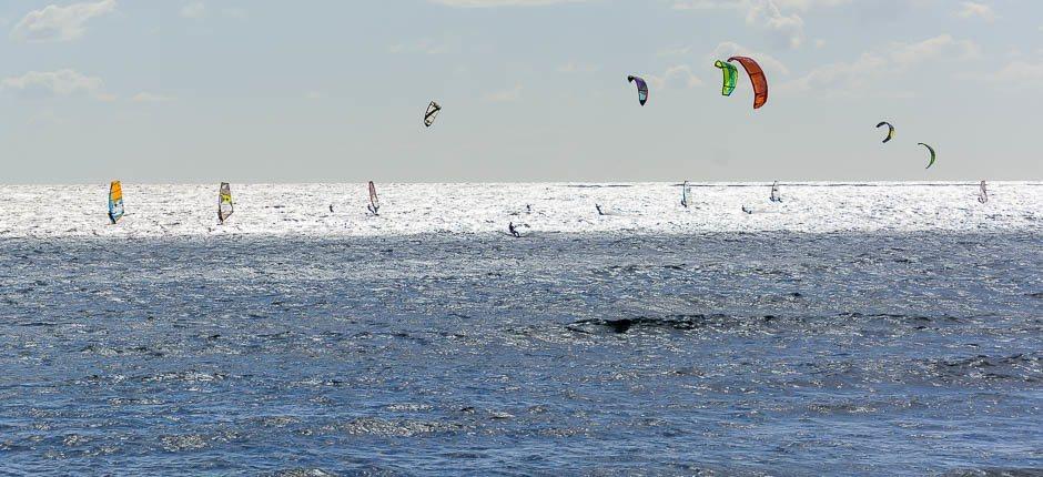 Kitesurf à la plage de El Médano Spots de kitesurf de Tenerife