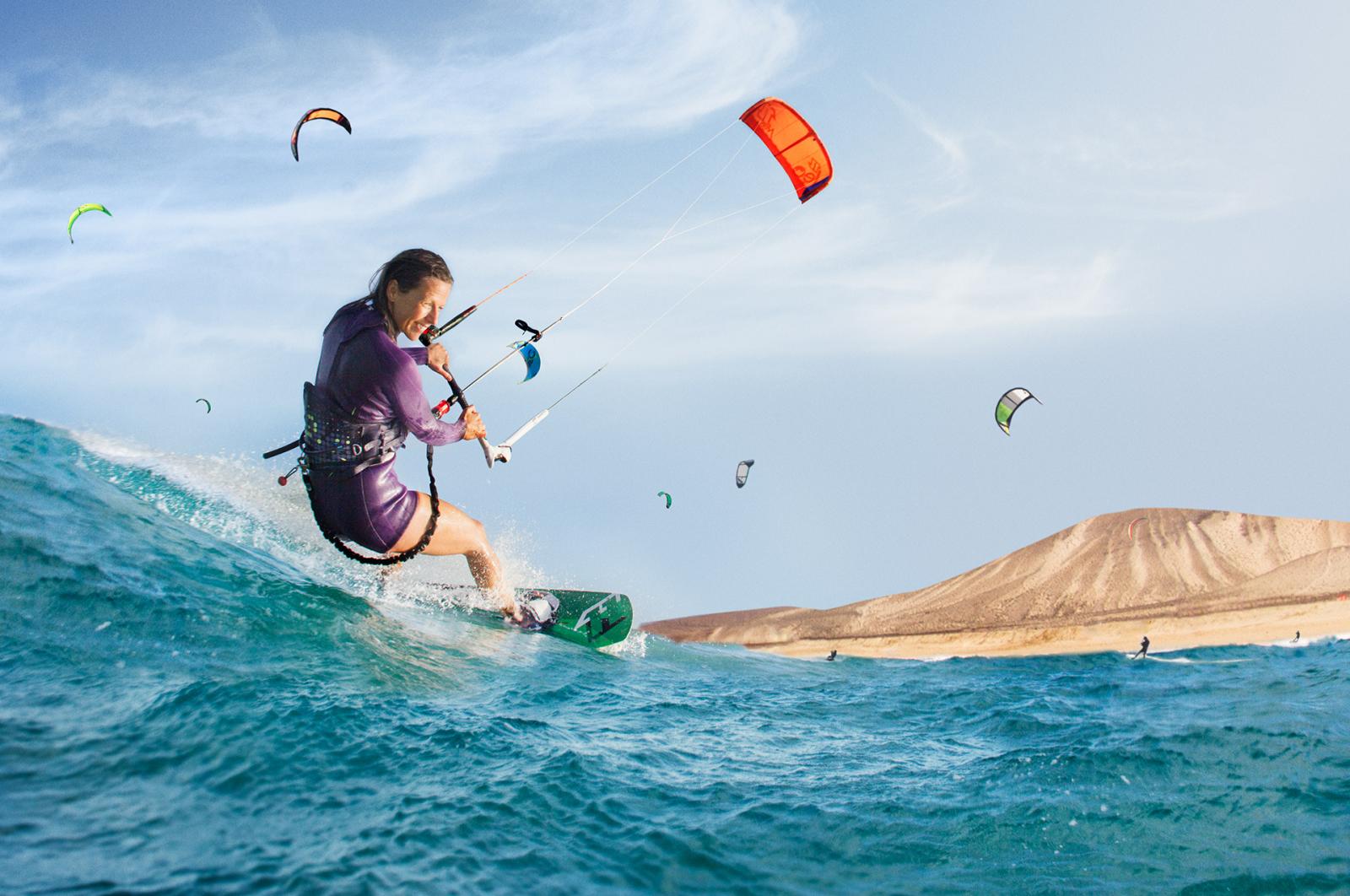 Kitesurf en playa de la Barca