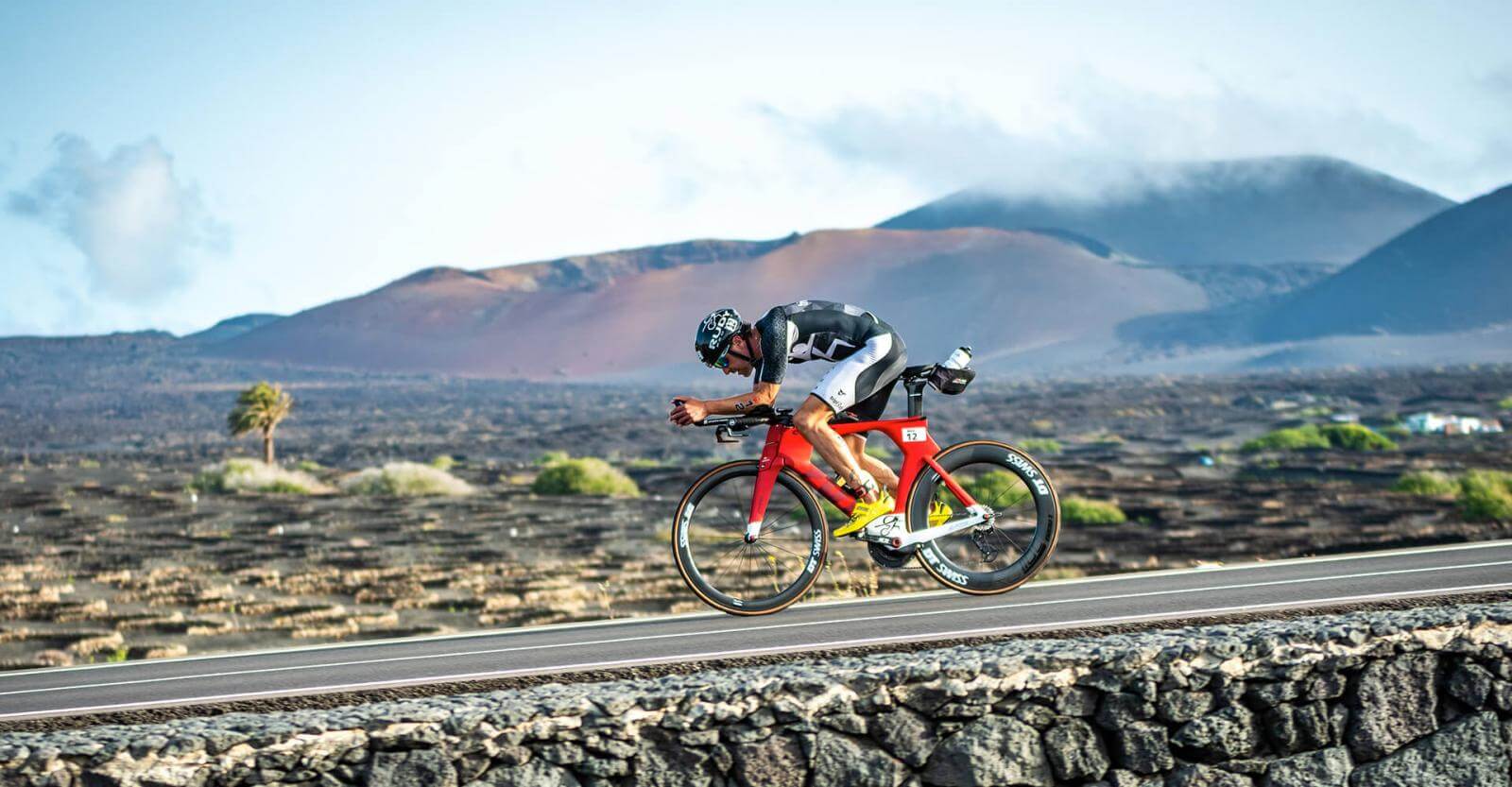 turismo-deportivo-triatlon-bicicleta-desktop