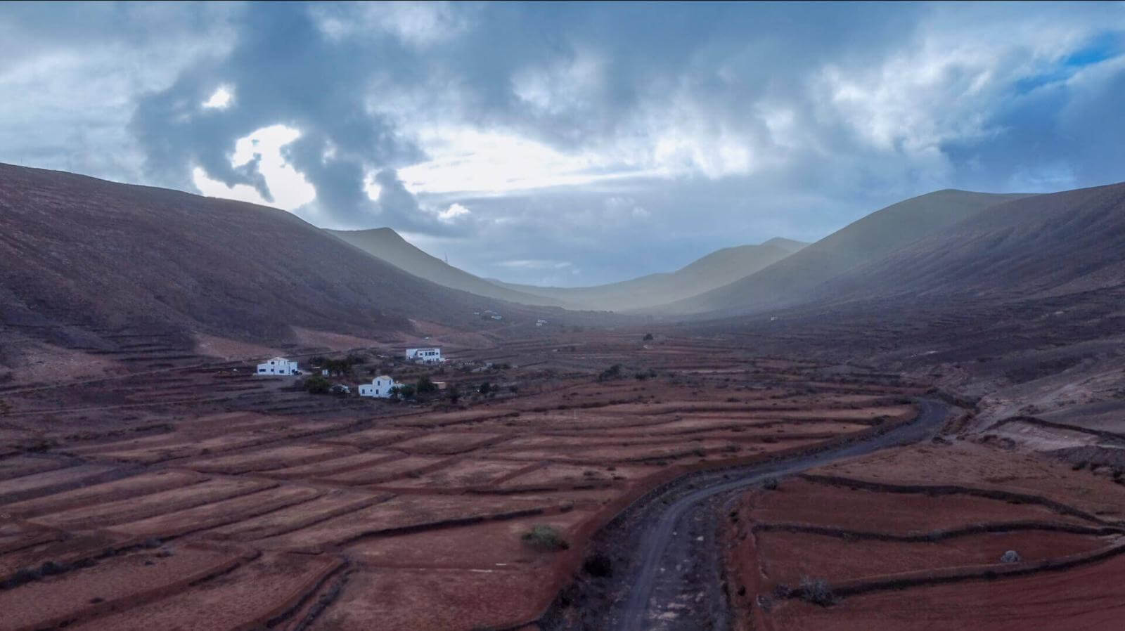 Las Gavias y Barranco de Guisguey