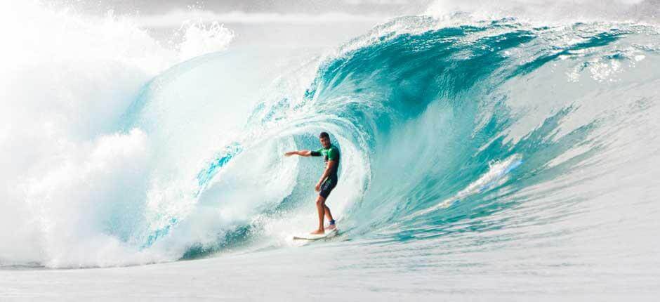 Surfear la izquierda de La Santa Spots de surf en Lanzarote