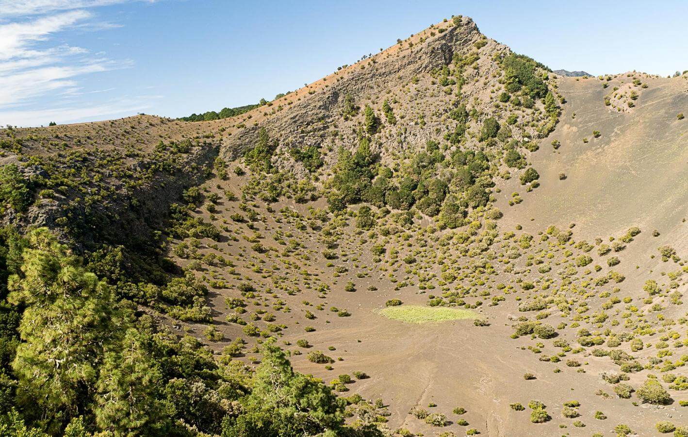 La Llanía Senderos en El Hierro